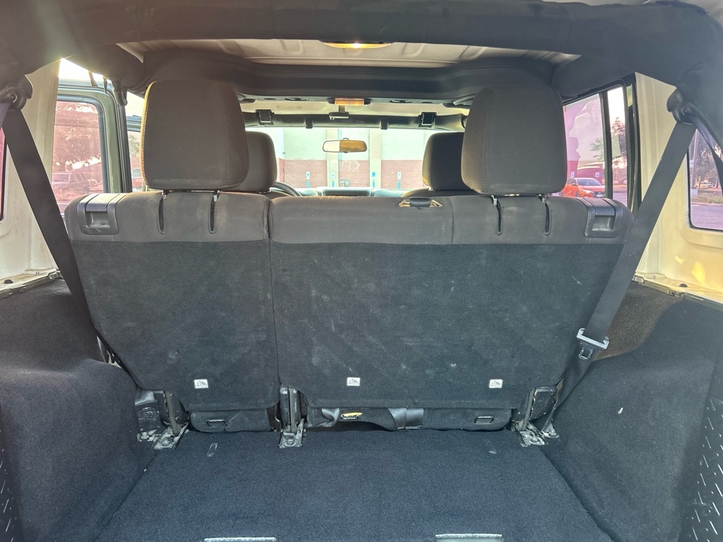 Jeep Wrangler Unlimited Sport 4WD 2015