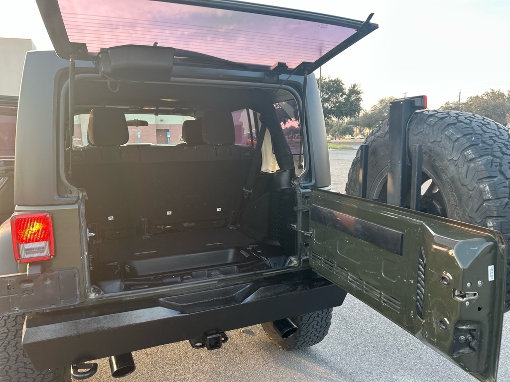 Jeep Wrangler Unlimited Sport 4WD 2015