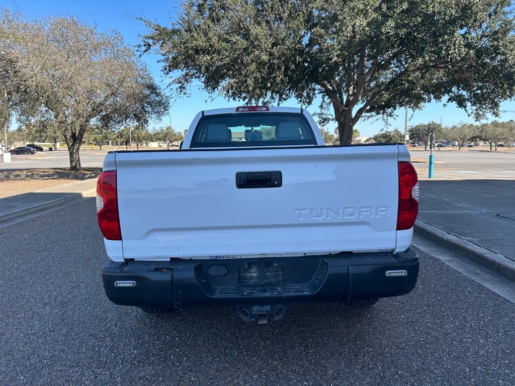 Toyota Tundra SR5 5.7L V8 FFV Double Cab 2WD Long Bed 2017