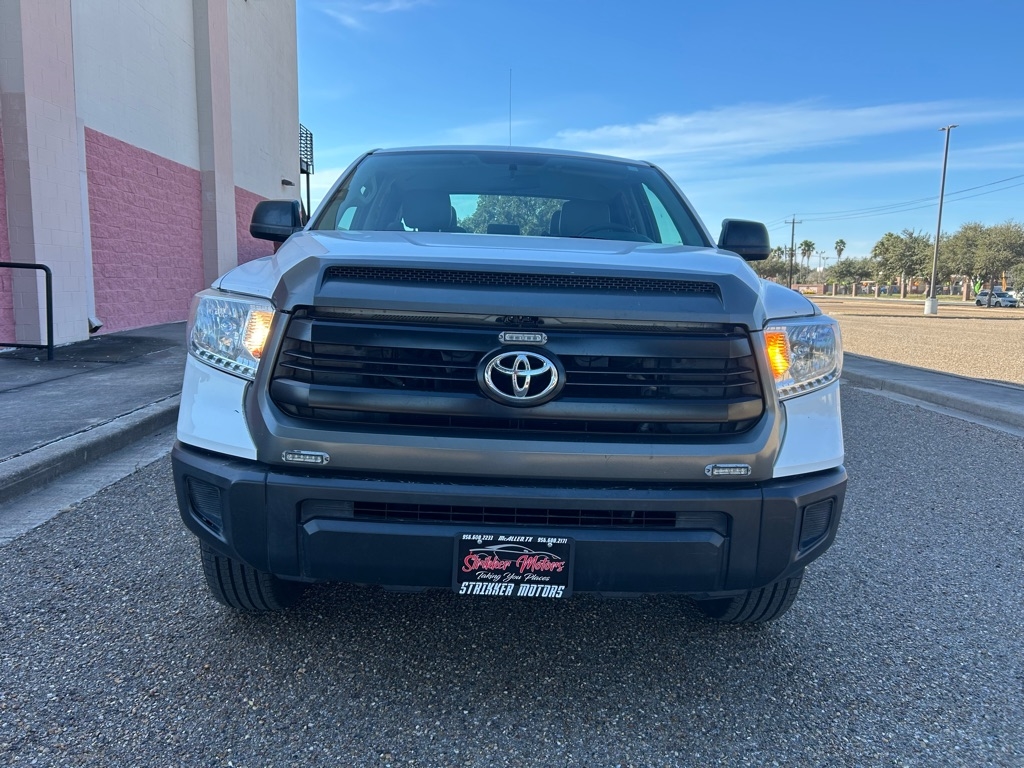Toyota Tundra SR5 5.7L V8 FFV Double Cab 2WD Long Bed 2017
