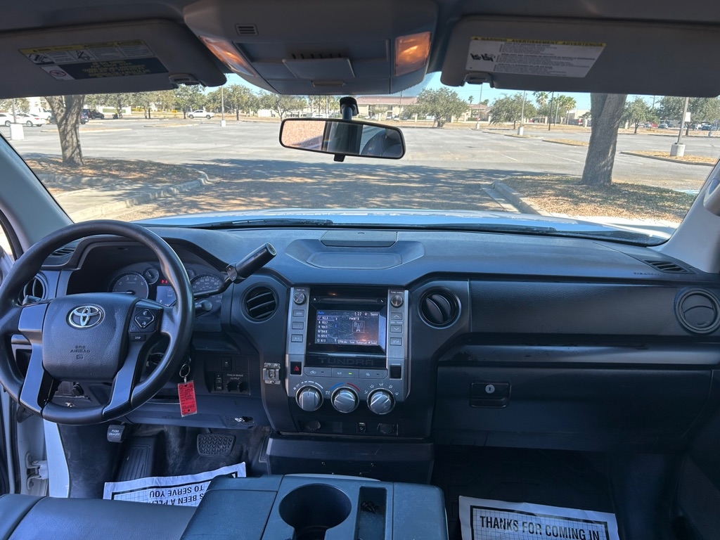 Toyota Tundra SR5 5.7L V8 FFV Double Cab 2WD Long Bed 2017