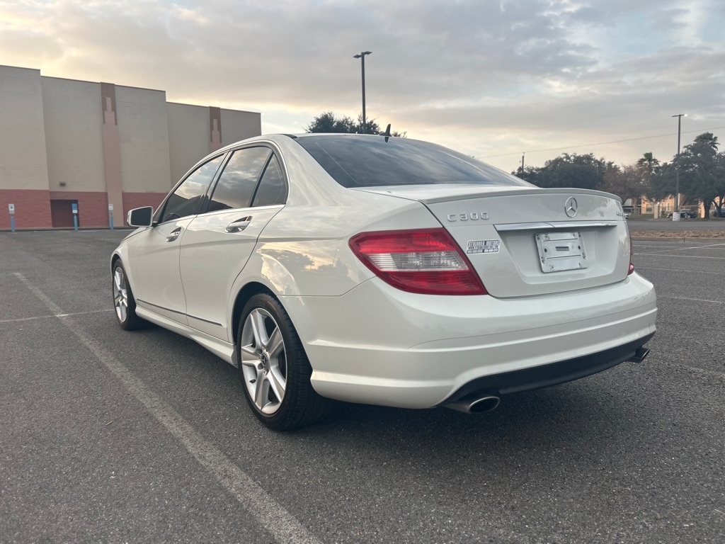 Mercedes-Benz C-Class C300 4MATIC Sport Sedan 2011
