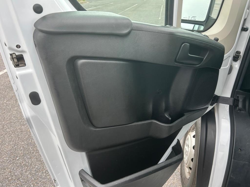 RAM Promaster 1500 Low Roof 136-in. WB 2021