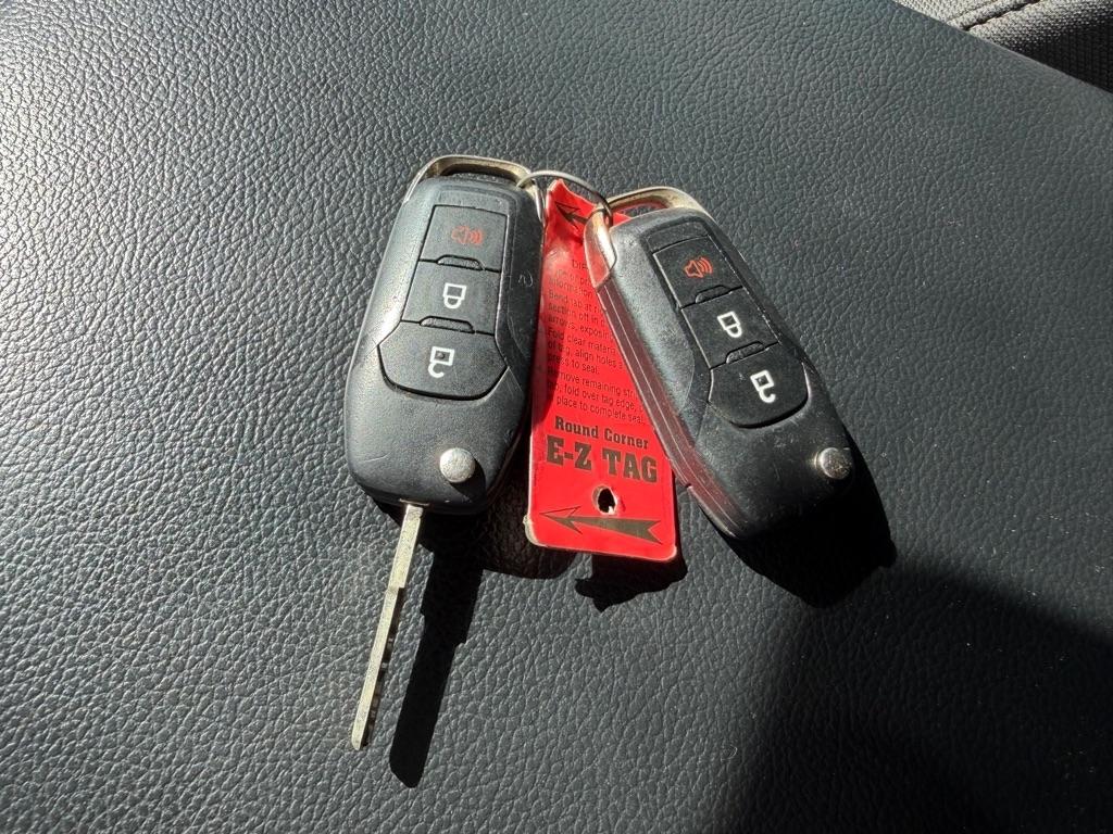 Ford F-150 photo 19