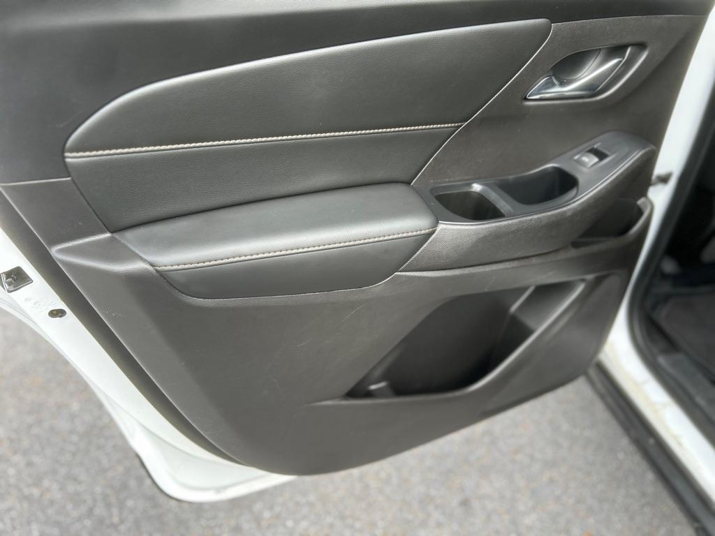 Chevrolet Traverse LT Cloth FWD 2021