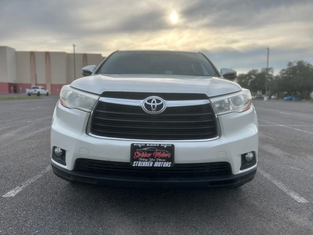 Toyota Highlander LE FWD V6 2014