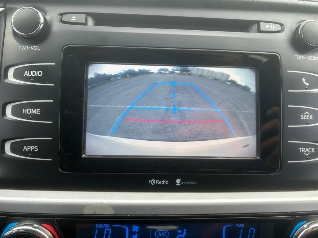 Toyota Highlander LE FWD V6 2014
