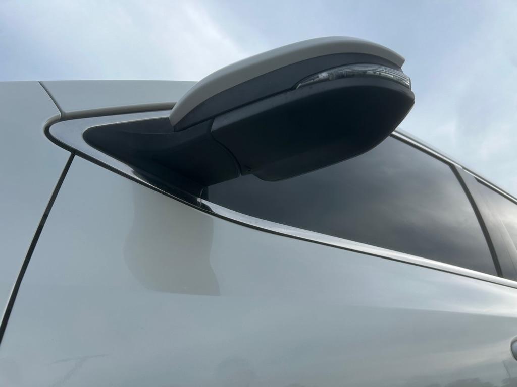 Toyota Highlander LE FWD V6 2014