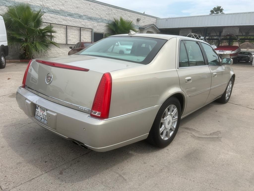 Cadillac DTS Luxury I 2009