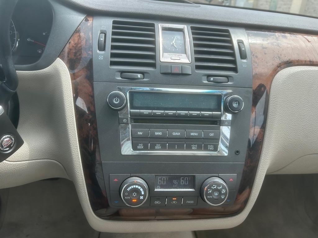 Cadillac DTS Luxury I 2009