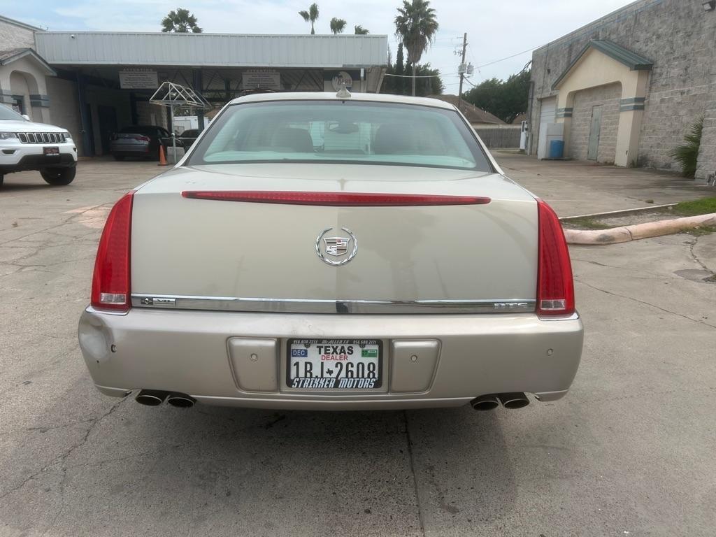 Cadillac DTS Luxury I 2009