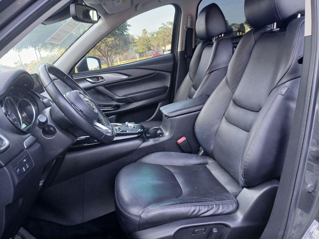 Mazda CX-9 Touring FWD 2021