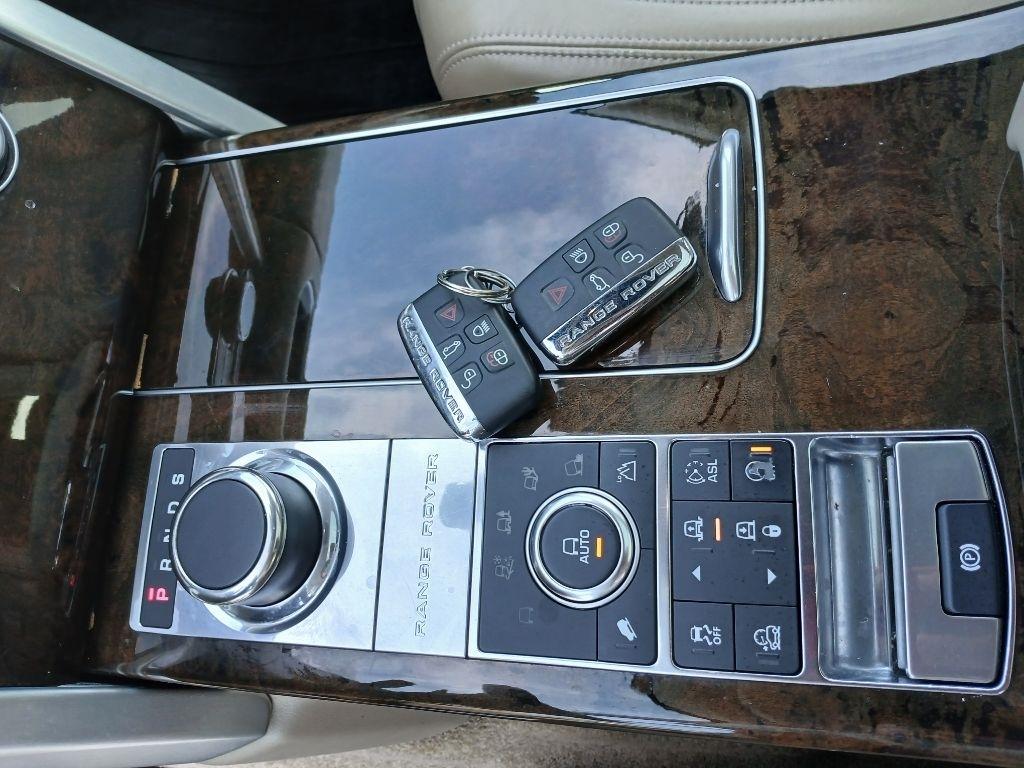 Land Rover Range Rover HSE 2016