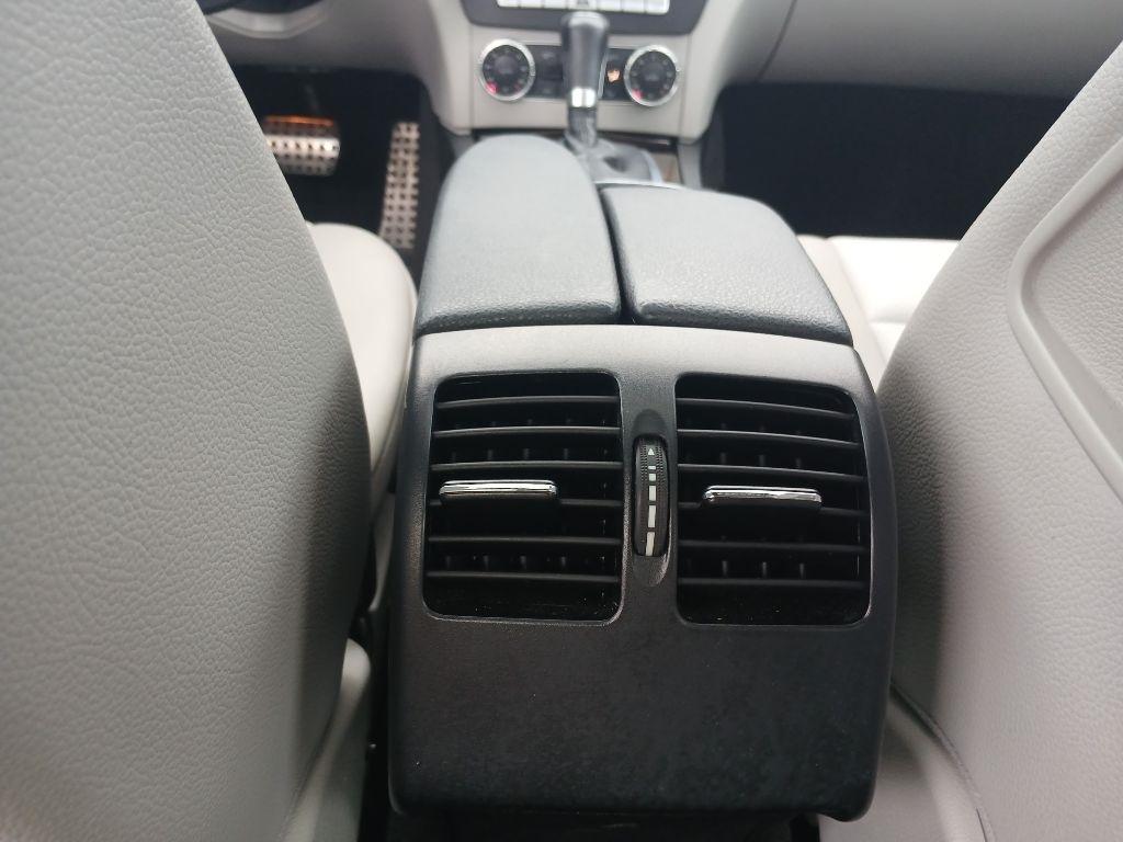 Mercedes-Benz C-Class C250 Luxury Sedan 2013