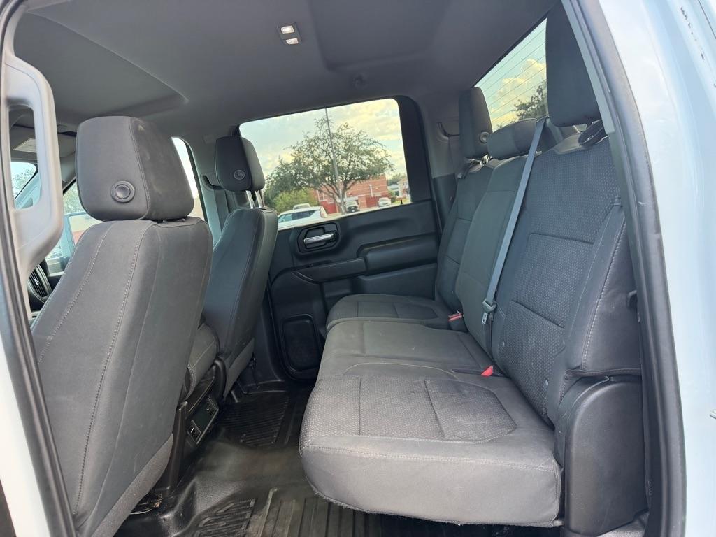 Chevrolet Silverado photo 15
