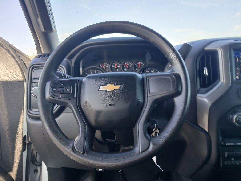 Chevrolet Silverado 1500 Limited Custom Crew Cab Short Box 2WD 2022