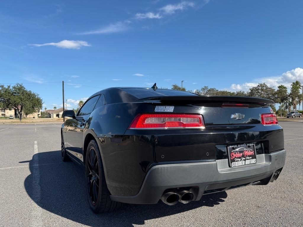 Chevrolet Camaro photo 3
