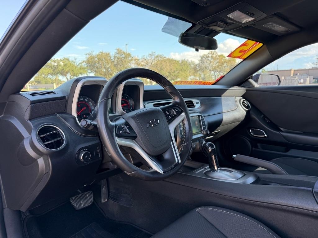 Chevrolet Camaro photo 12