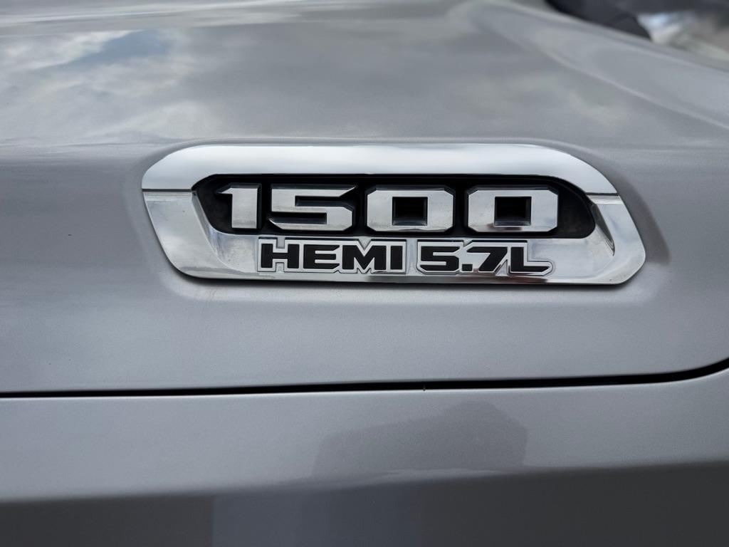 RAM 1500 Big Horn Crew Cab SWB 4WD 2019
