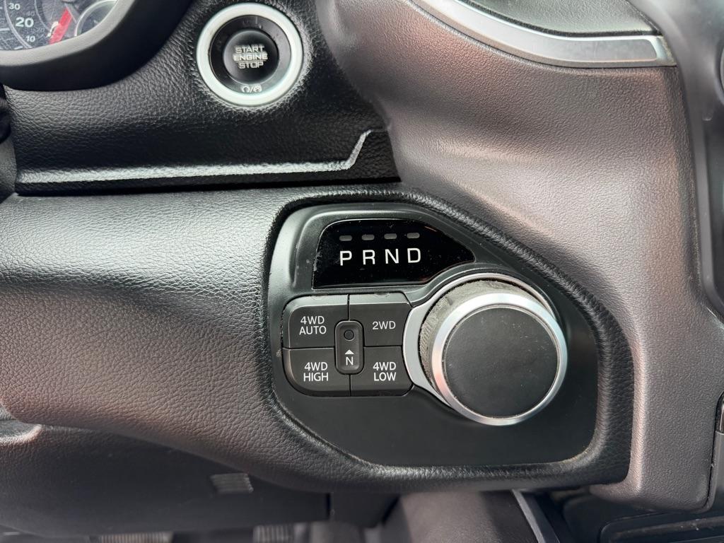 RAM 1500 Big Horn Crew Cab SWB 4WD 2019