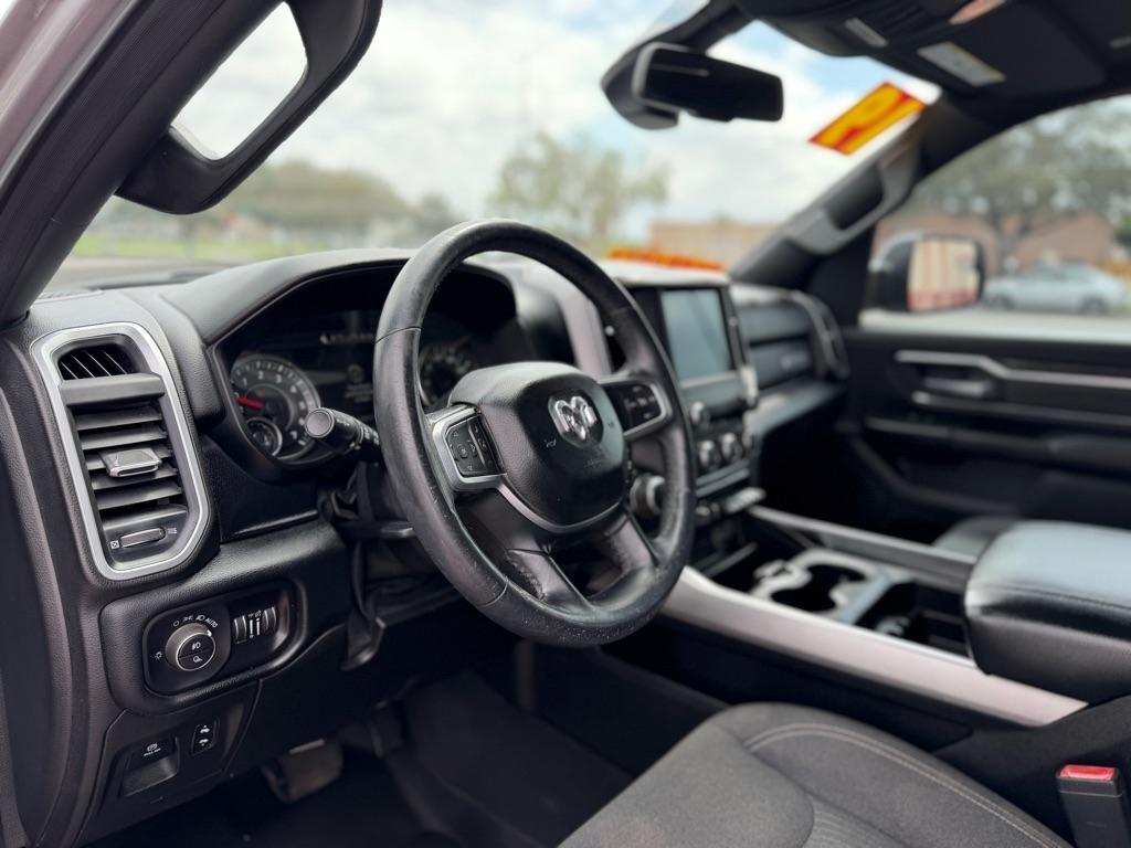RAM 1500 Big Horn Crew Cab SWB 4WD 2019