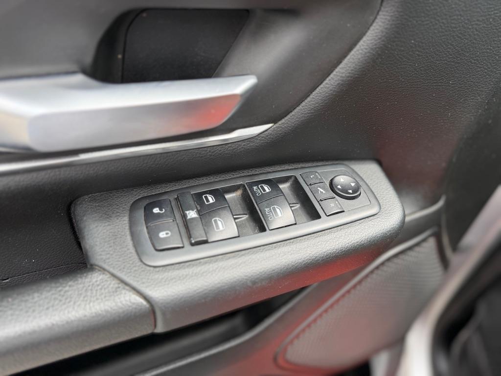 RAM 1500 Big Horn Crew Cab SWB 4WD 2019