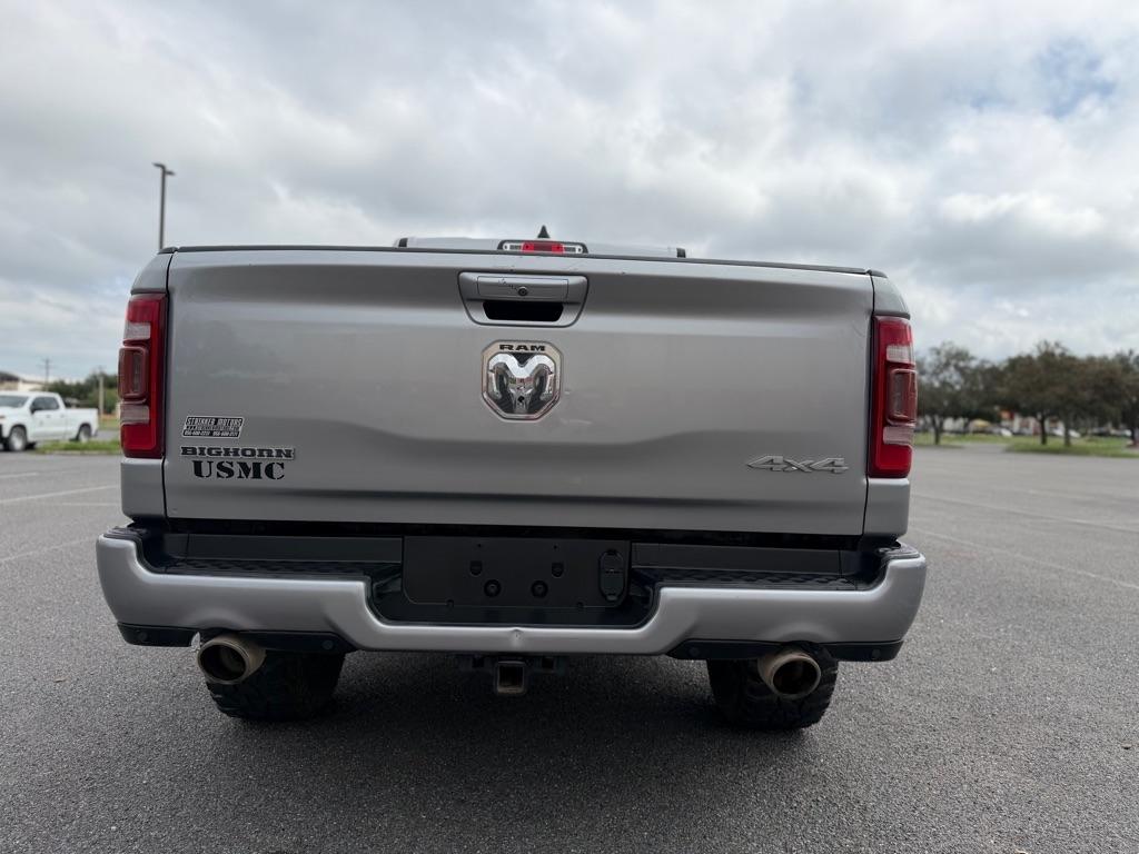 RAM 1500 Big Horn Crew Cab SWB 4WD 2019