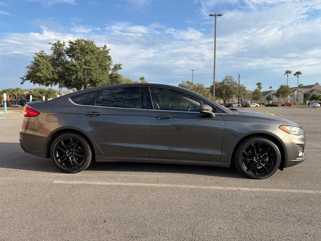 Ford Fusion SE 2020
