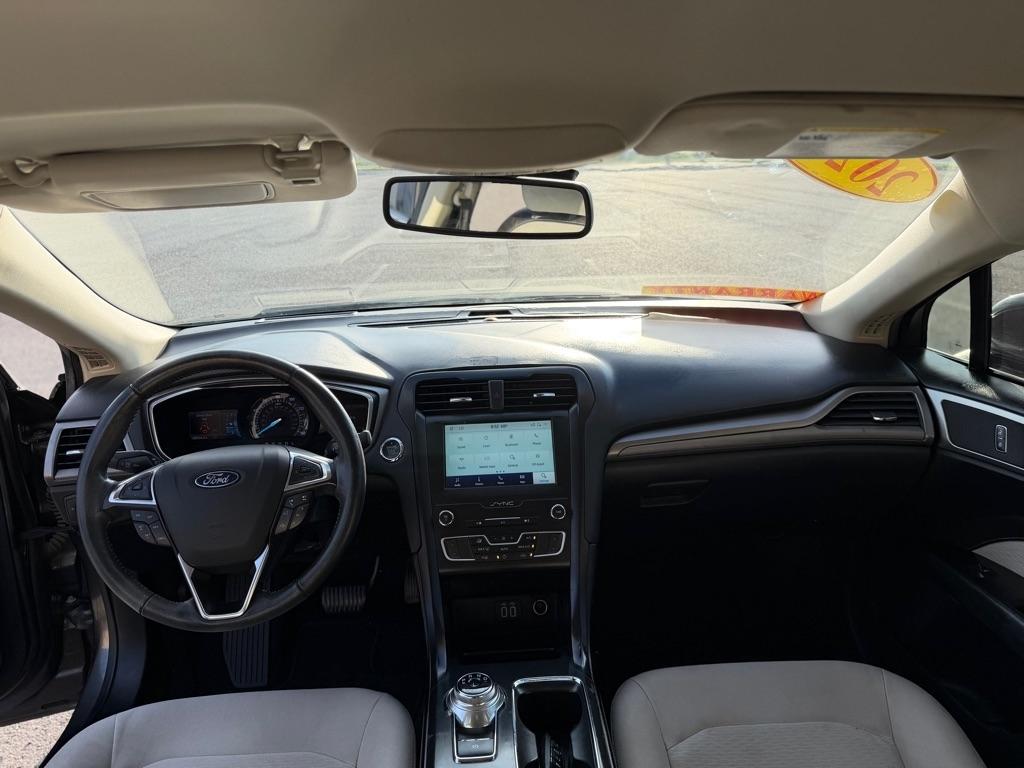 Ford Fusion SE 2020