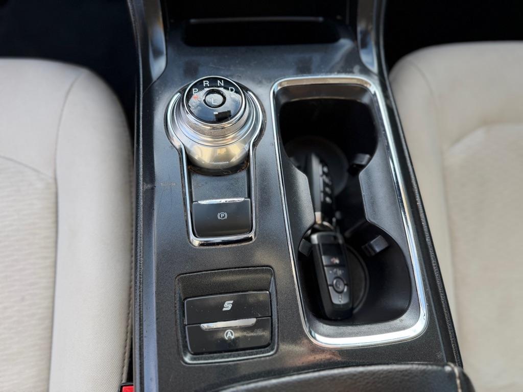 Ford Fusion SE 2020