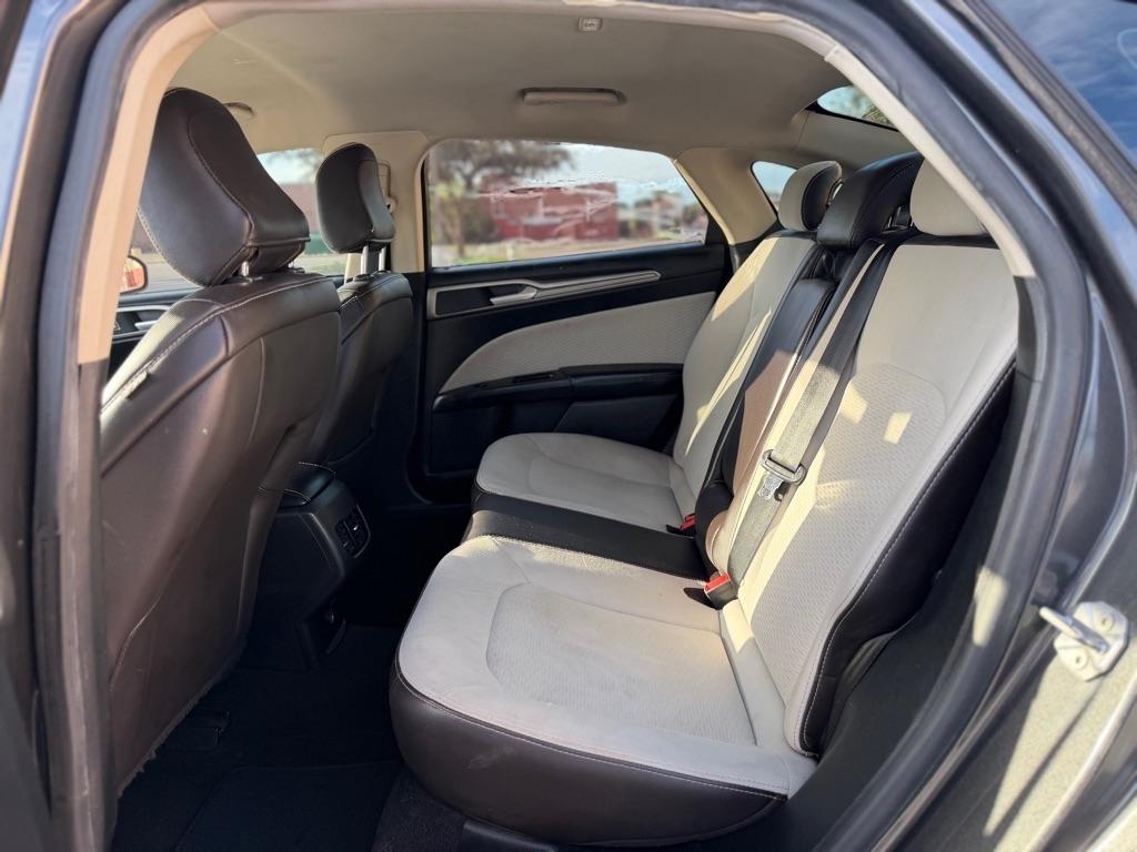 Ford Fusion SE 2020