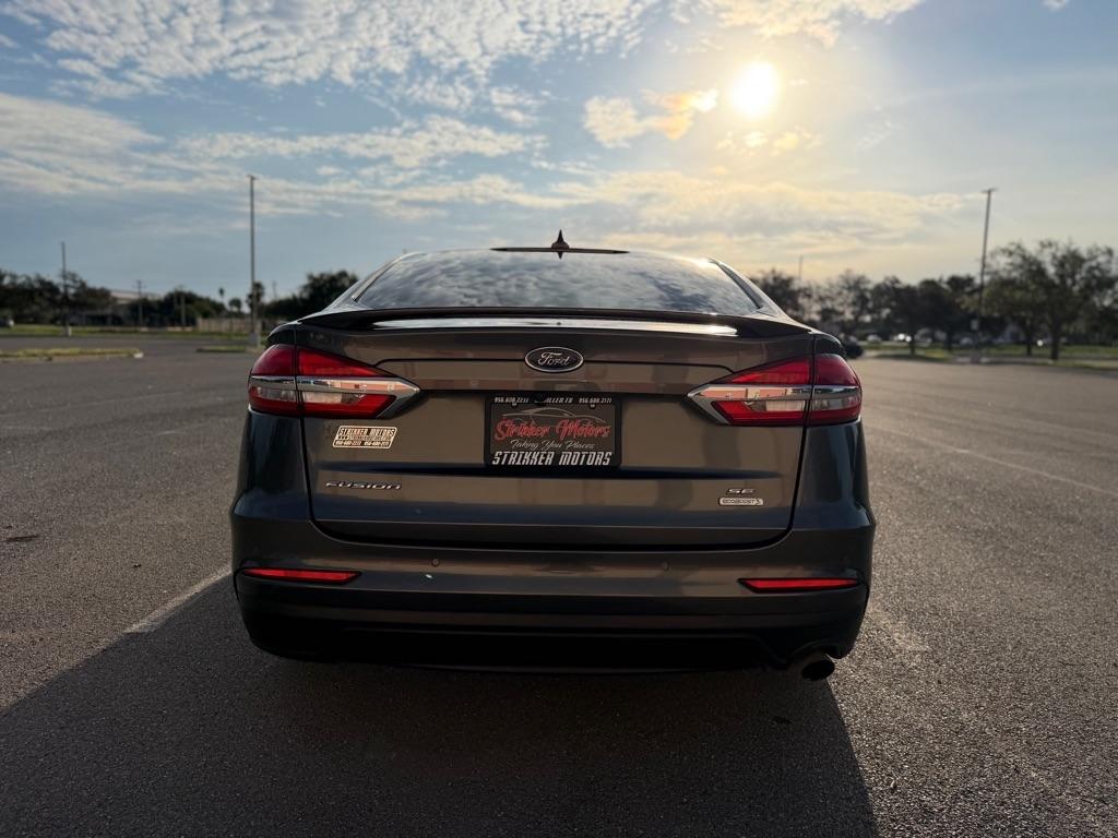 Ford Fusion SE 2020