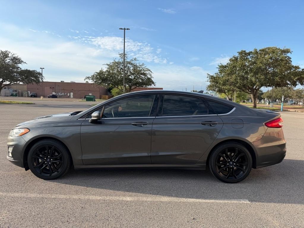 Ford Fusion SE 2020
