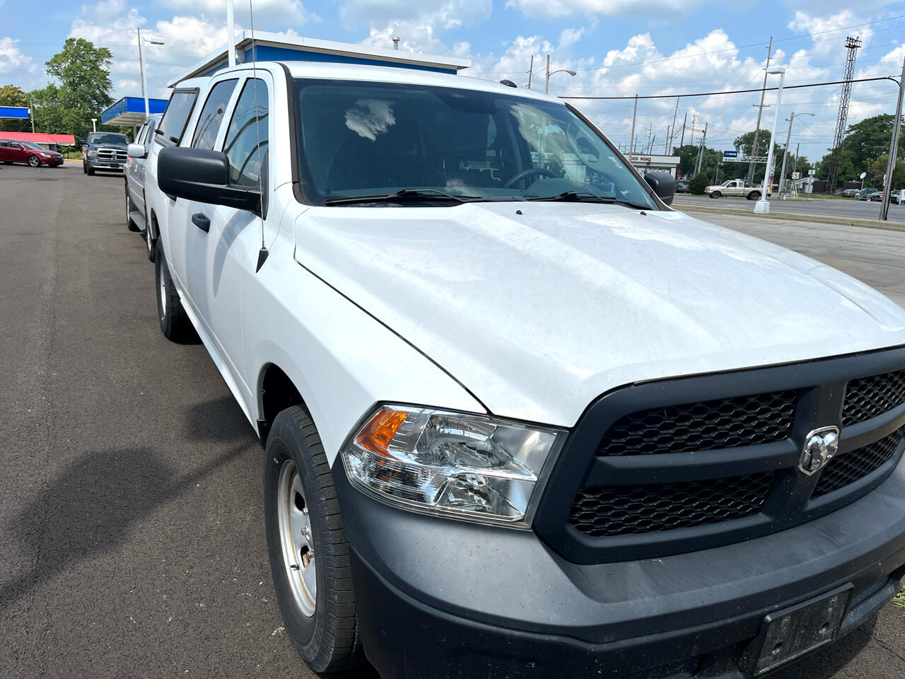 RAM 1500 Classic Tradesman Crew Cab SWB 2WD 2019