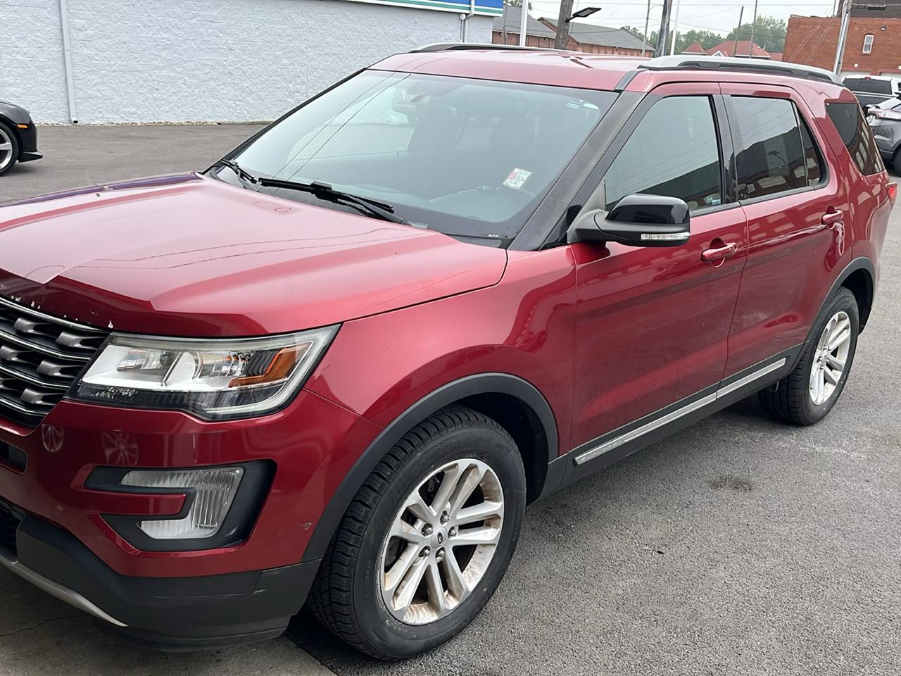 2017 Ford Explorer XLT FWD