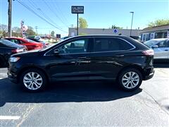 2022 Ford Edge  2022 Ford Edge