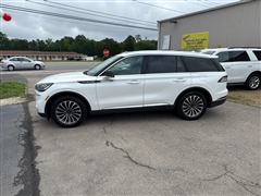 2020 Lincoln Aviator  2020 Lincoln Aviator