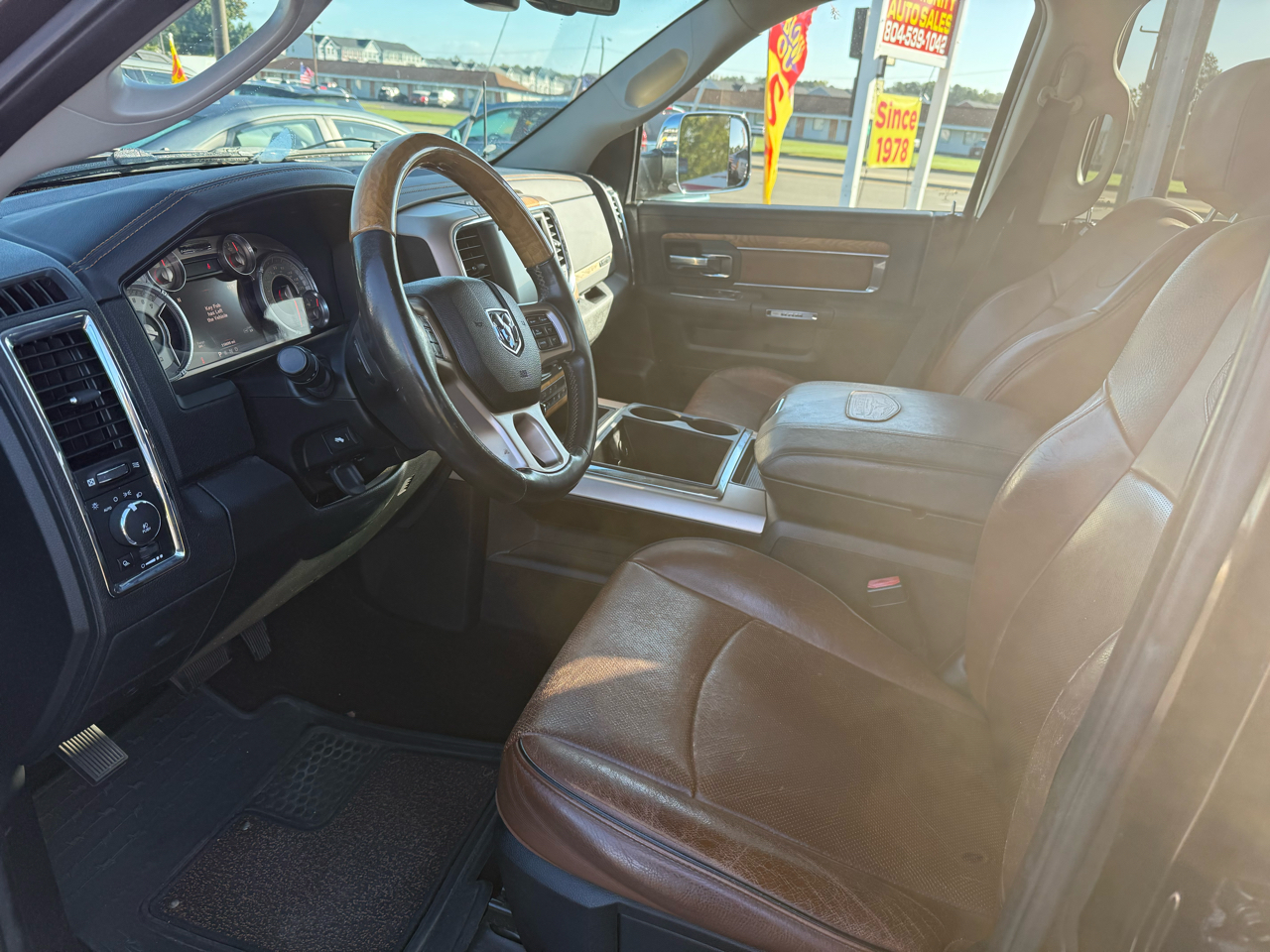 RAM 1500 4WD Crew Cab 149" Longhorn 2014 RAM 1500 4WD Crew Cab 149" Longhorn 2014