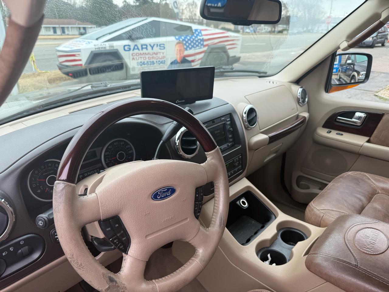 Ford Expedition 4dr Eddie Bauer 4WD 2006