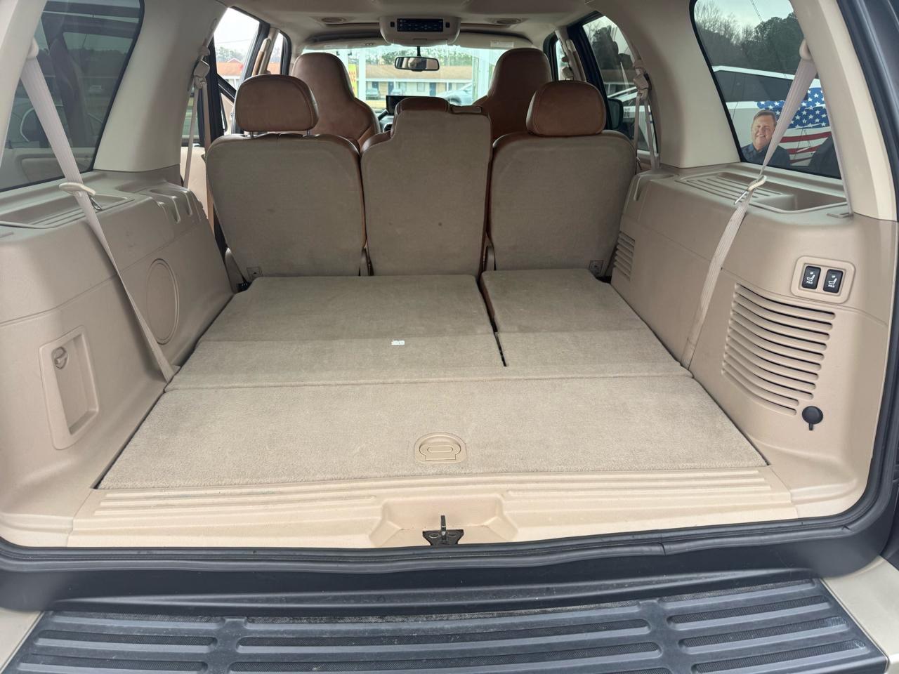 Ford Expedition 4dr Eddie Bauer 4WD 2006