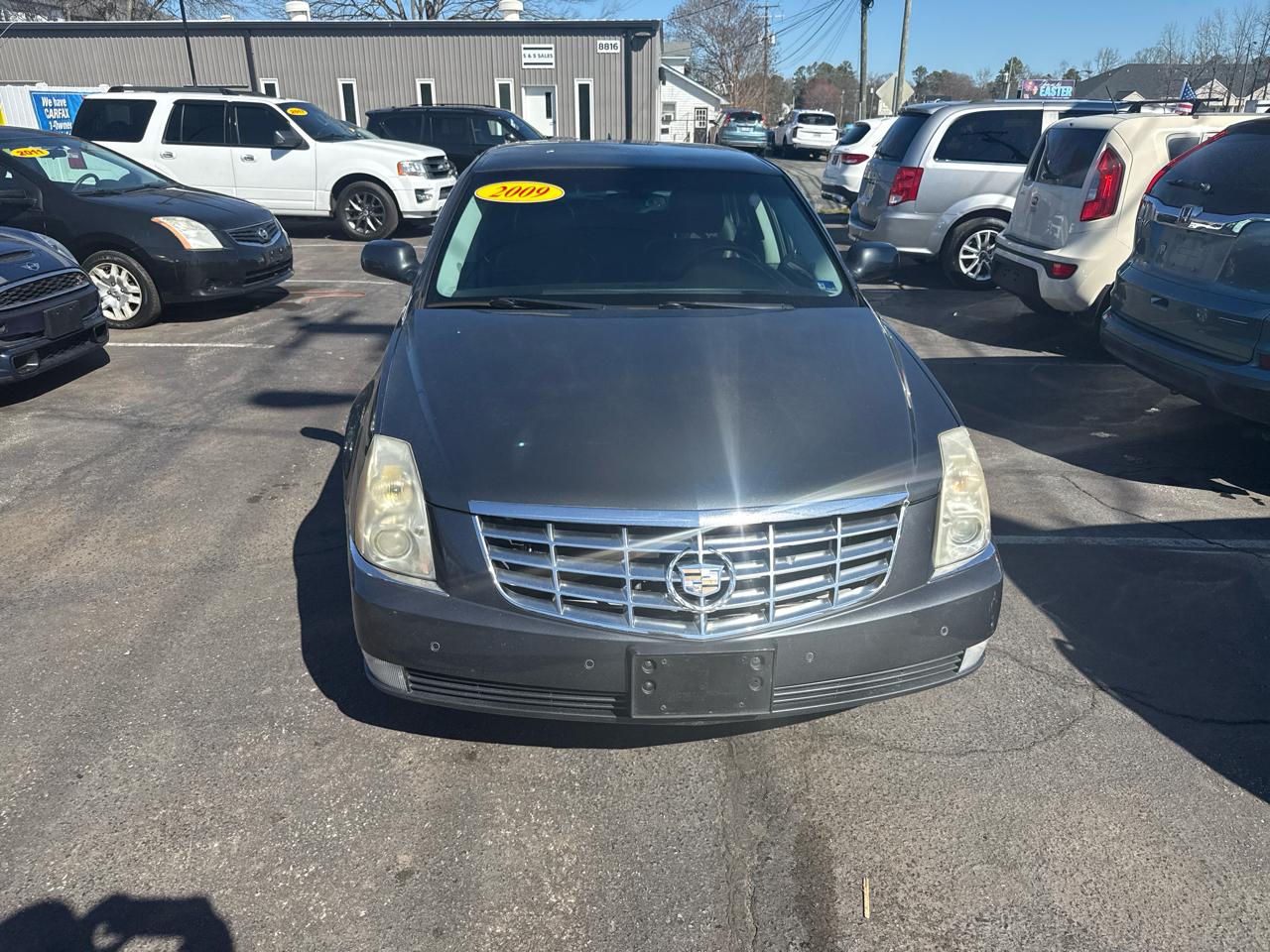 Cadillac DTS 4dr Sdn w/1SC 2009