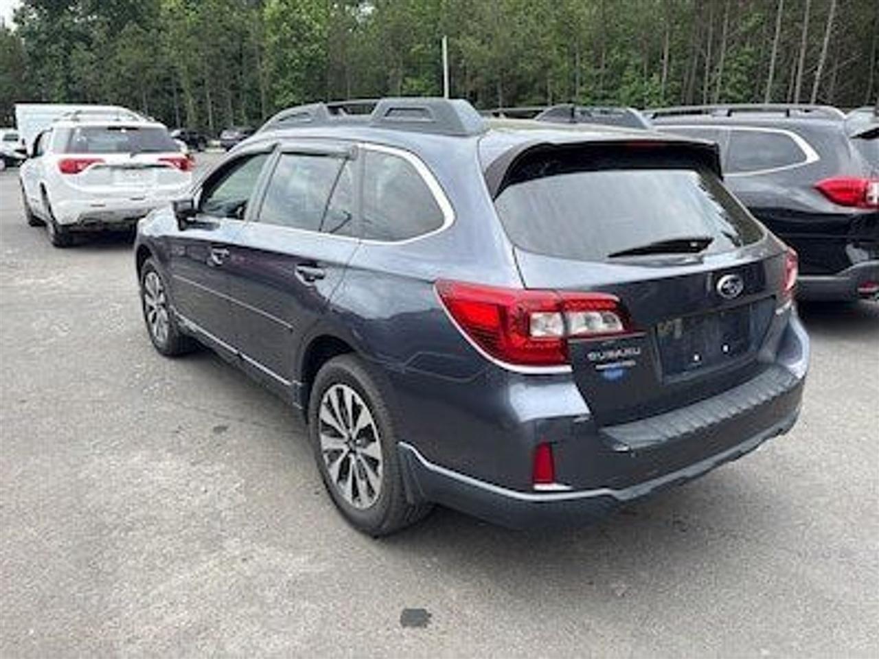 Subaru Outback 4dr Wgn 2.5i Limited 2016