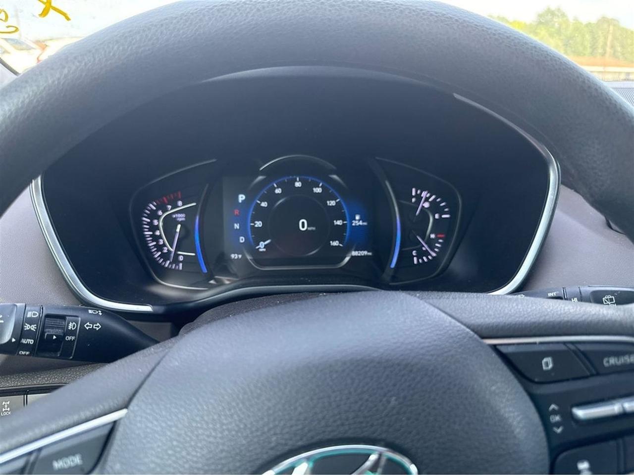 Hyundai Santa Fe SEL 2.4L Auto AWD 2020