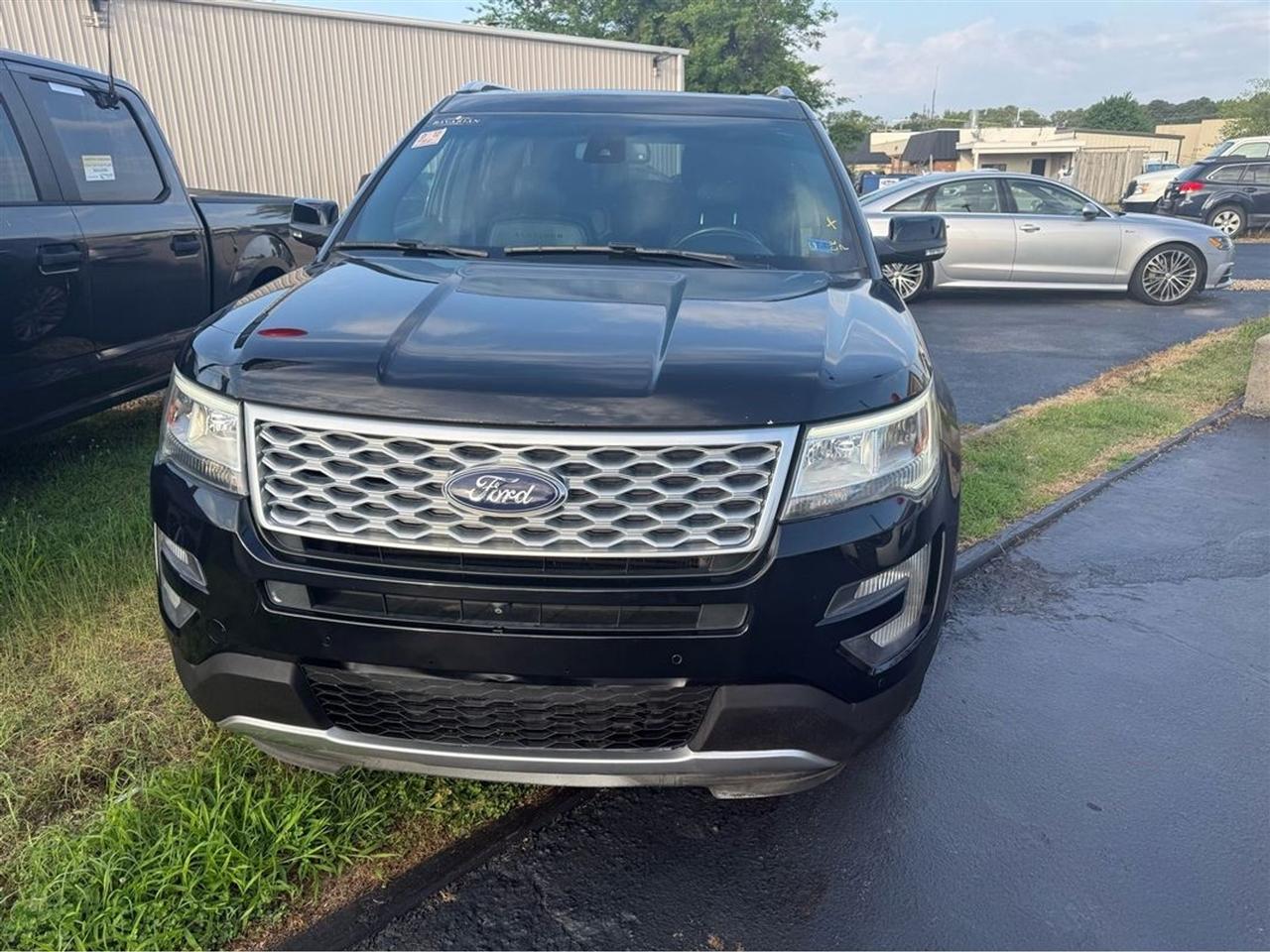 Ford Explorer 4WD 4dr Platinum 2016