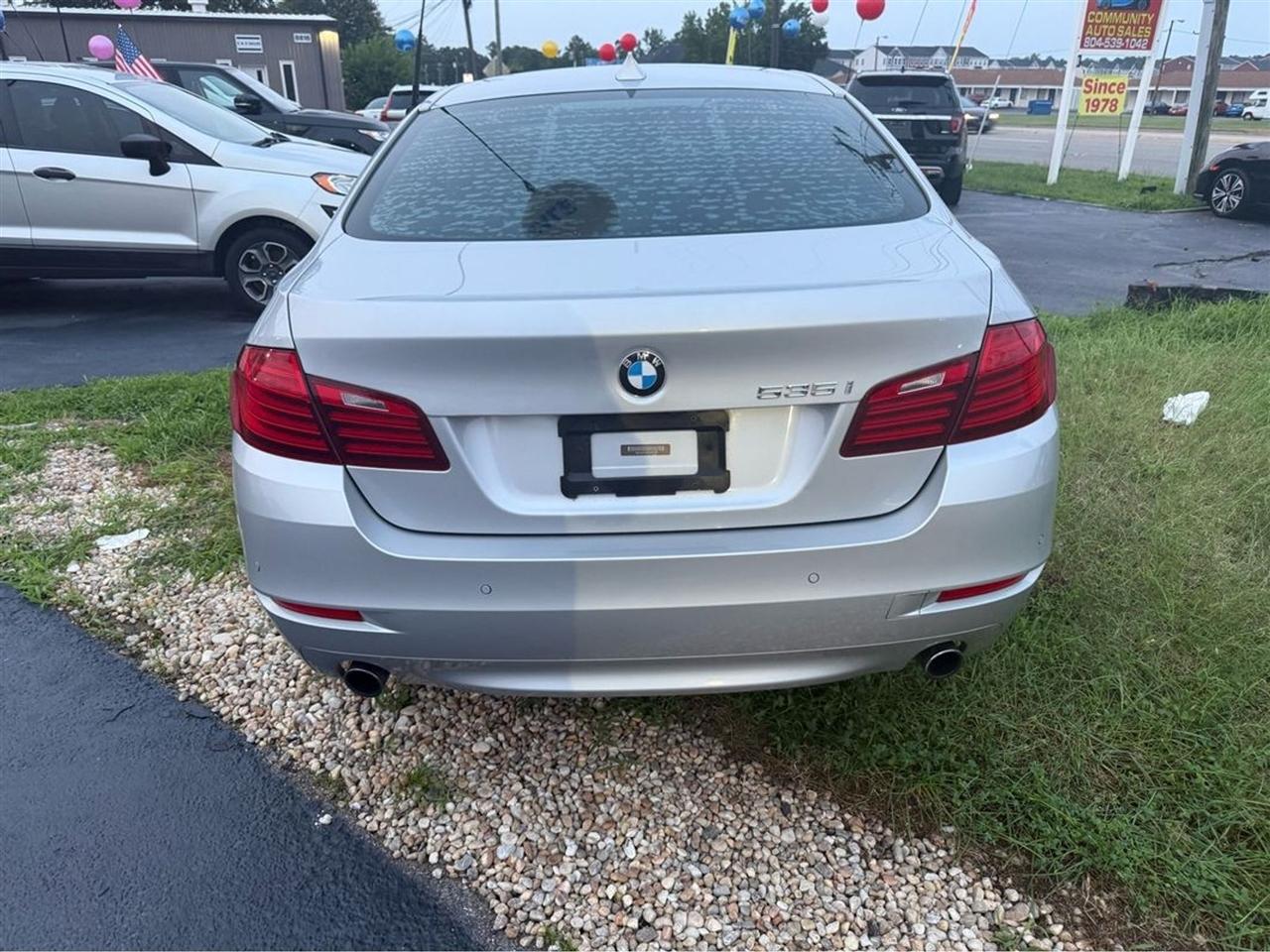 BMW 5 Series 4dr Sdn 535i RWD 2014