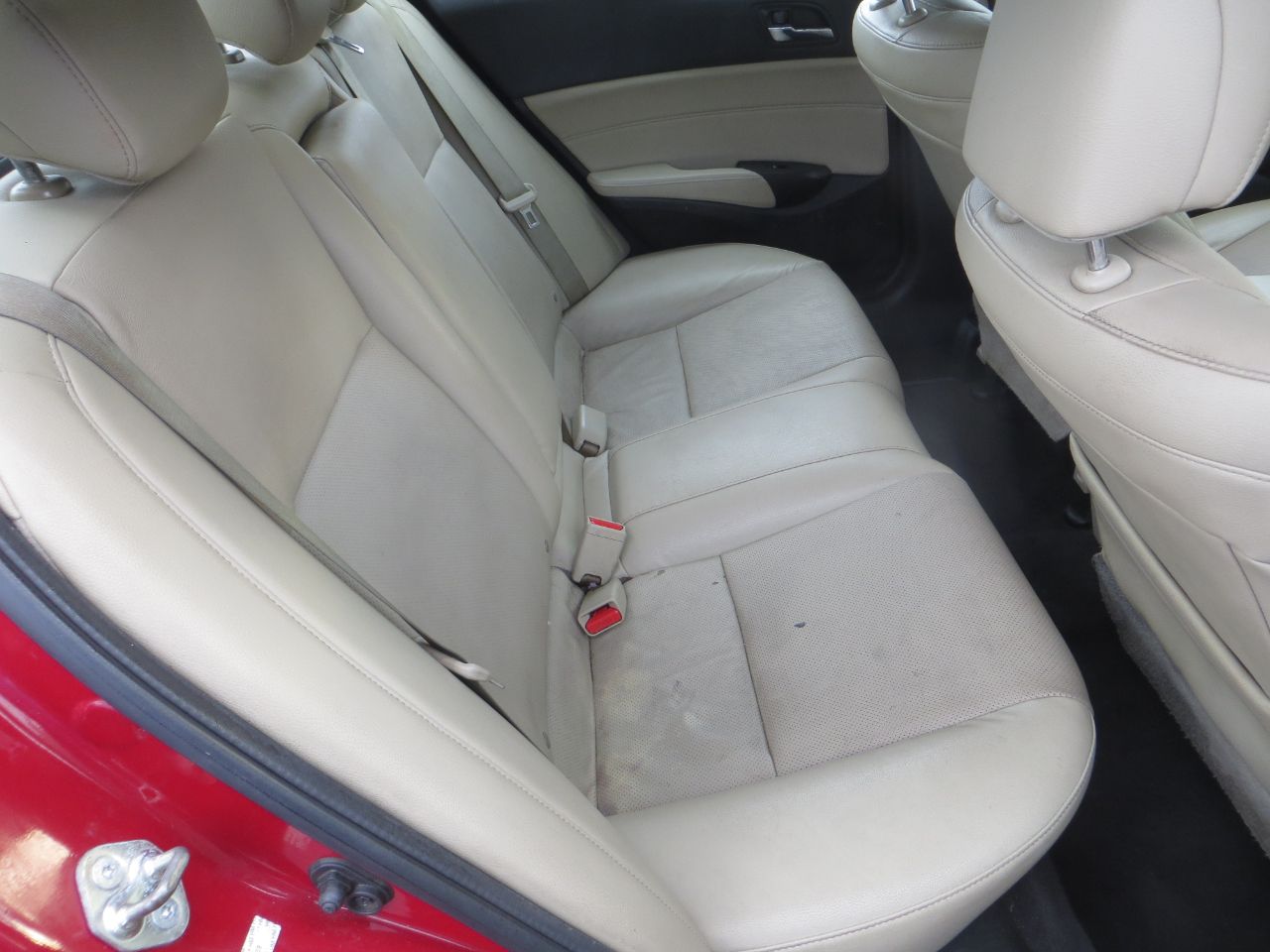 Acura ILX 8-Spd AT w/ Premium Package 2017