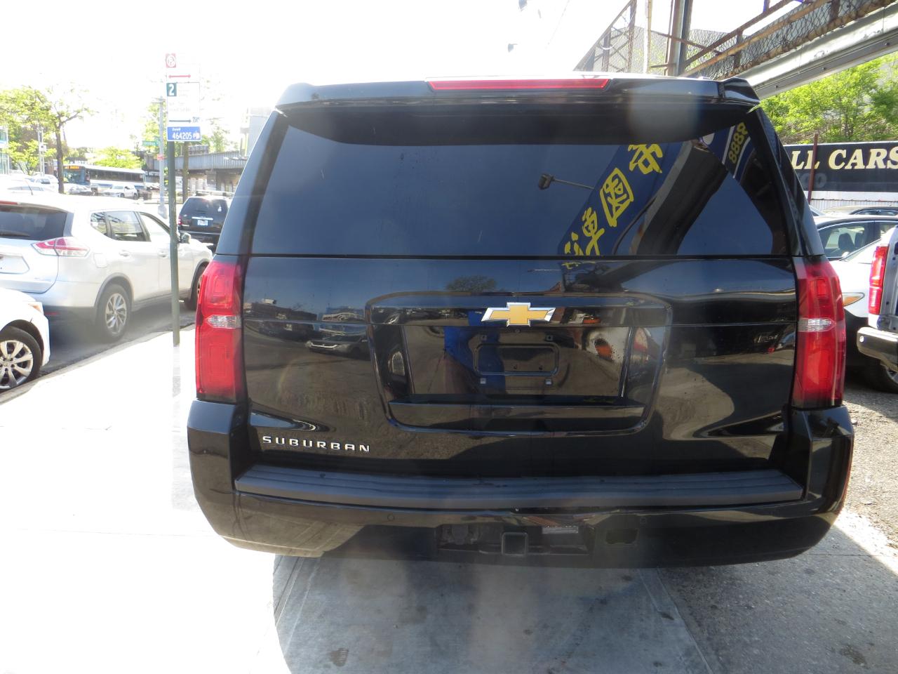 Chevrolet Suburban LT 4WD 2019