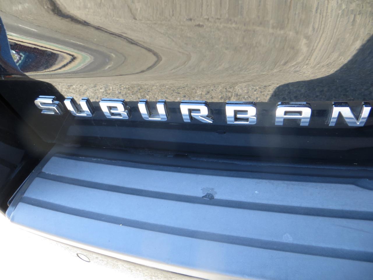 Chevrolet Suburban LT 4WD 2019