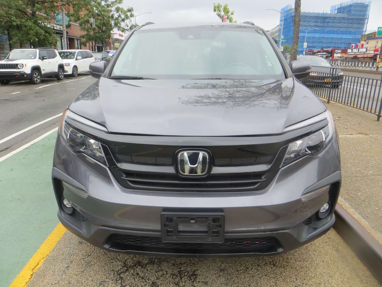 2022 Honda Pilot SE photo 2