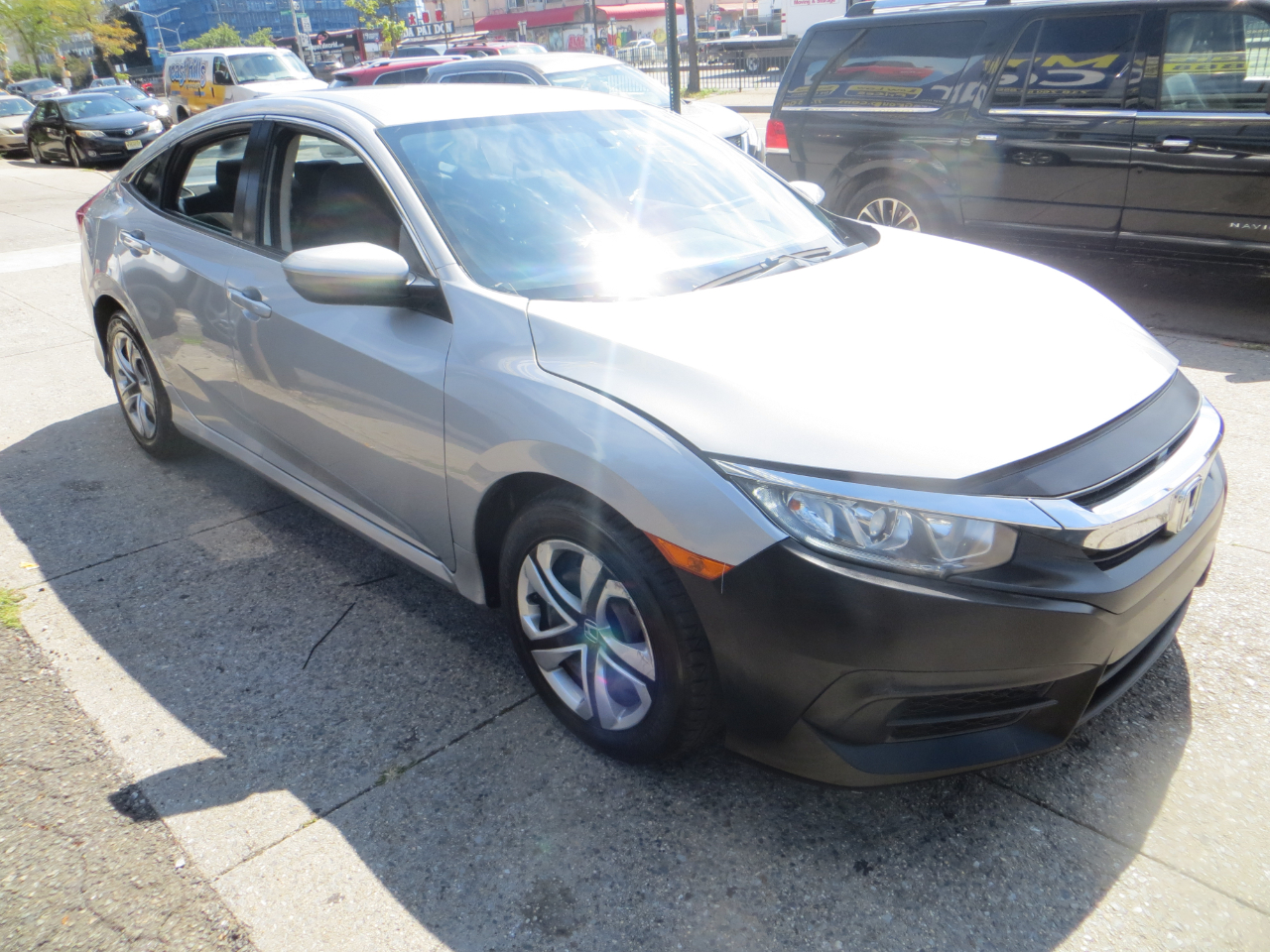 2018 Honda Civic LX photo 2